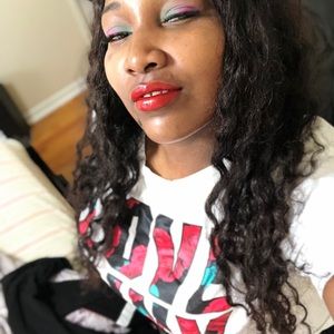 Meet your Posher, Alisia